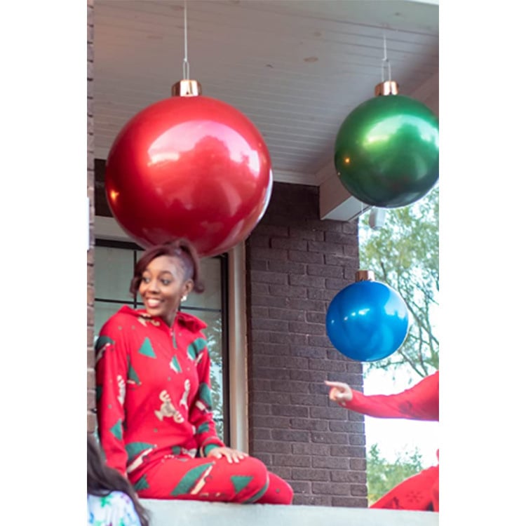 MerrySphere- Aufblasbare Weihnachtskugel in Übergröße – Bild 15 von 26
