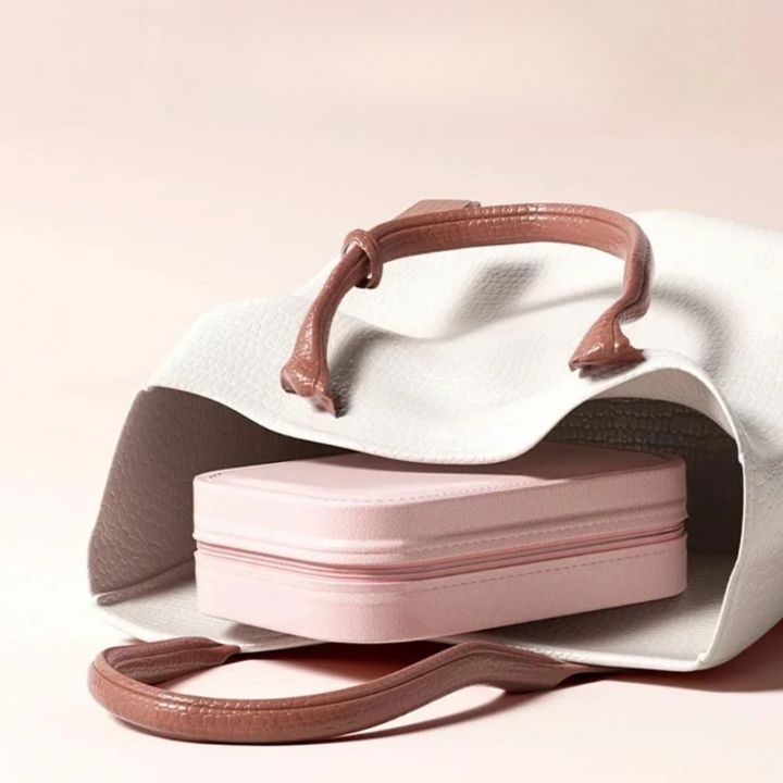 GlowTote – Dein Beauty-Licht to go! – Bild 7 von 7