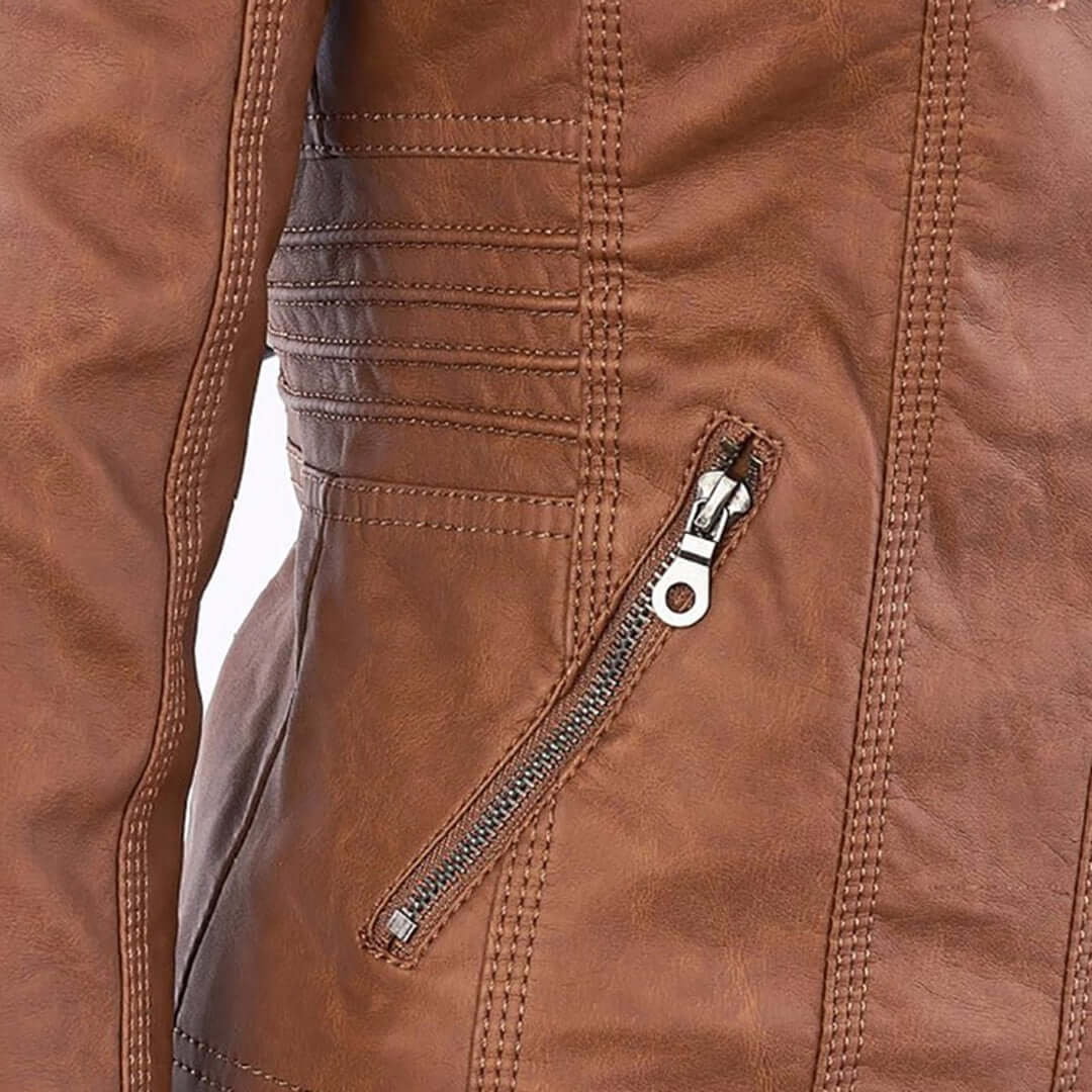 Stylische Damen-Lederjacke mit Kapuze – Bild 14 von 19