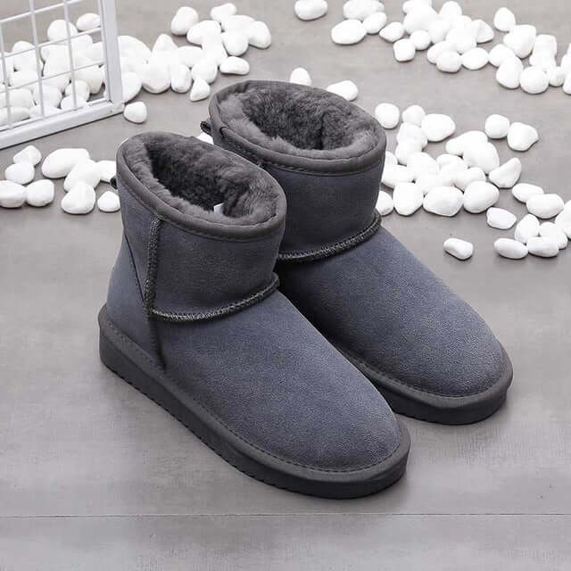 Wärmende Knöchelhohe Winterstiefel in Wildleder-Optik – Bild 8 von 8