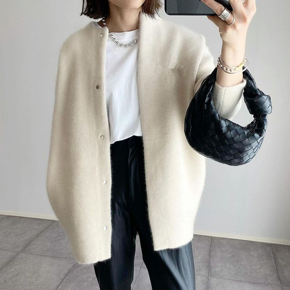 Raffinierte Strickjacke mit Stil – Bild 5 von 17