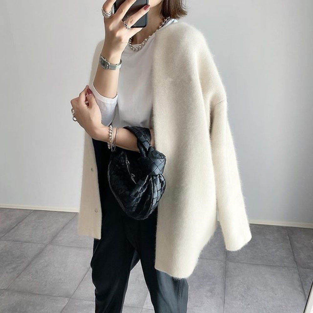 Raffinierte Strickjacke mit Stil – Bild 10 von 17