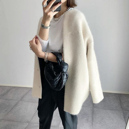 Raffinierte Strickjacke mit Stil – Bild 10 von 17