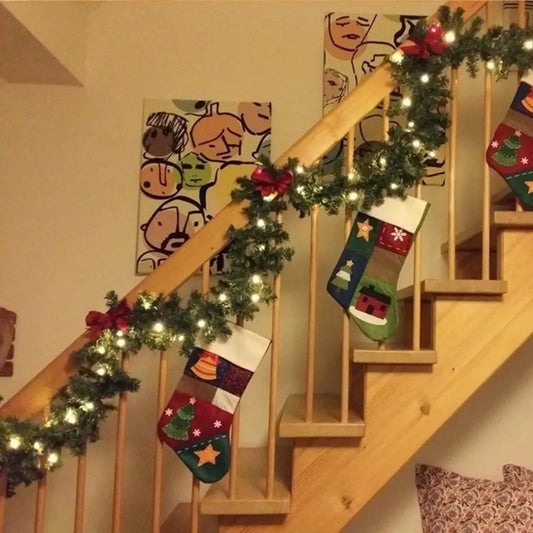 Luminarae| Weihnachtsgirlande 2,7 m| Mit LED-Beleuchtung & Tannenzweigen| Für Kamin, Treppengeländer & Türdeko| 5 Farben – Sa