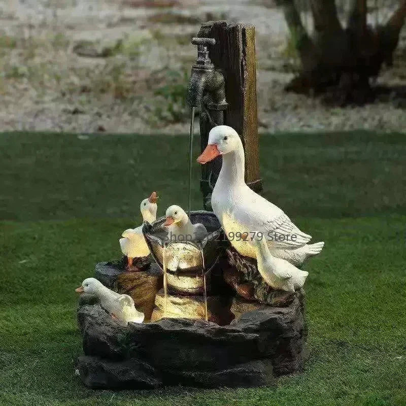 Lunaverde Solar Deko Brunnen Ente & Eichhörnchen| Gartenfigur mit LED-Licht| Wetterfestes Kunstharz| Für Terrasse & Balkon – 