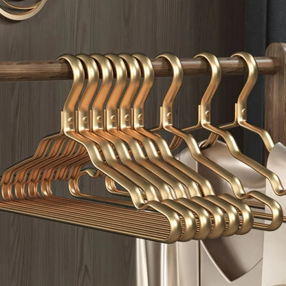 Mara – Elegante Metall-Kleiderbügel (5 Stück)