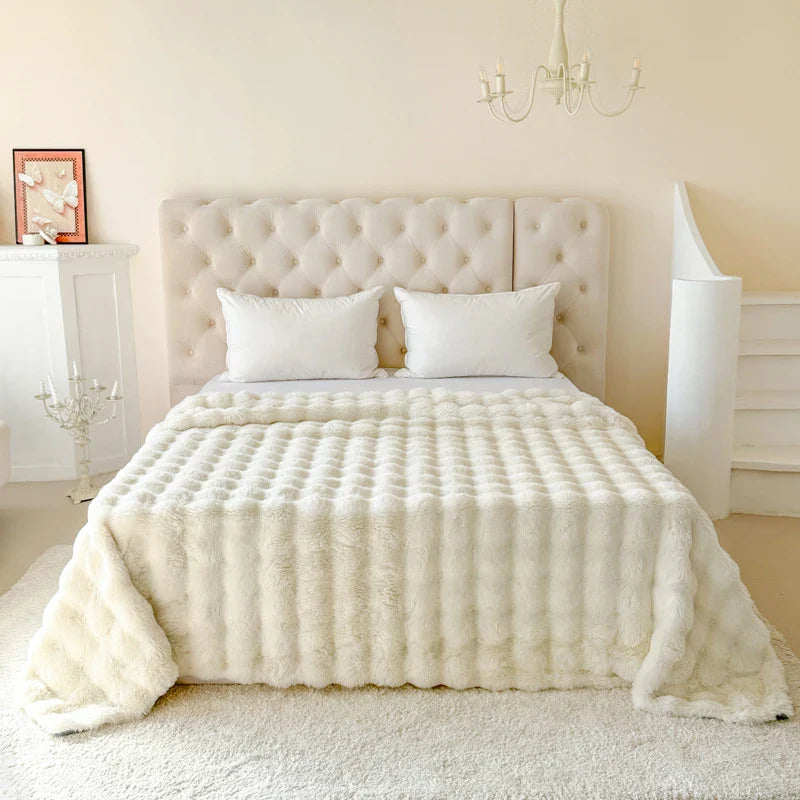 Flauschdecke CosyLuxe – Bild 3 von 9