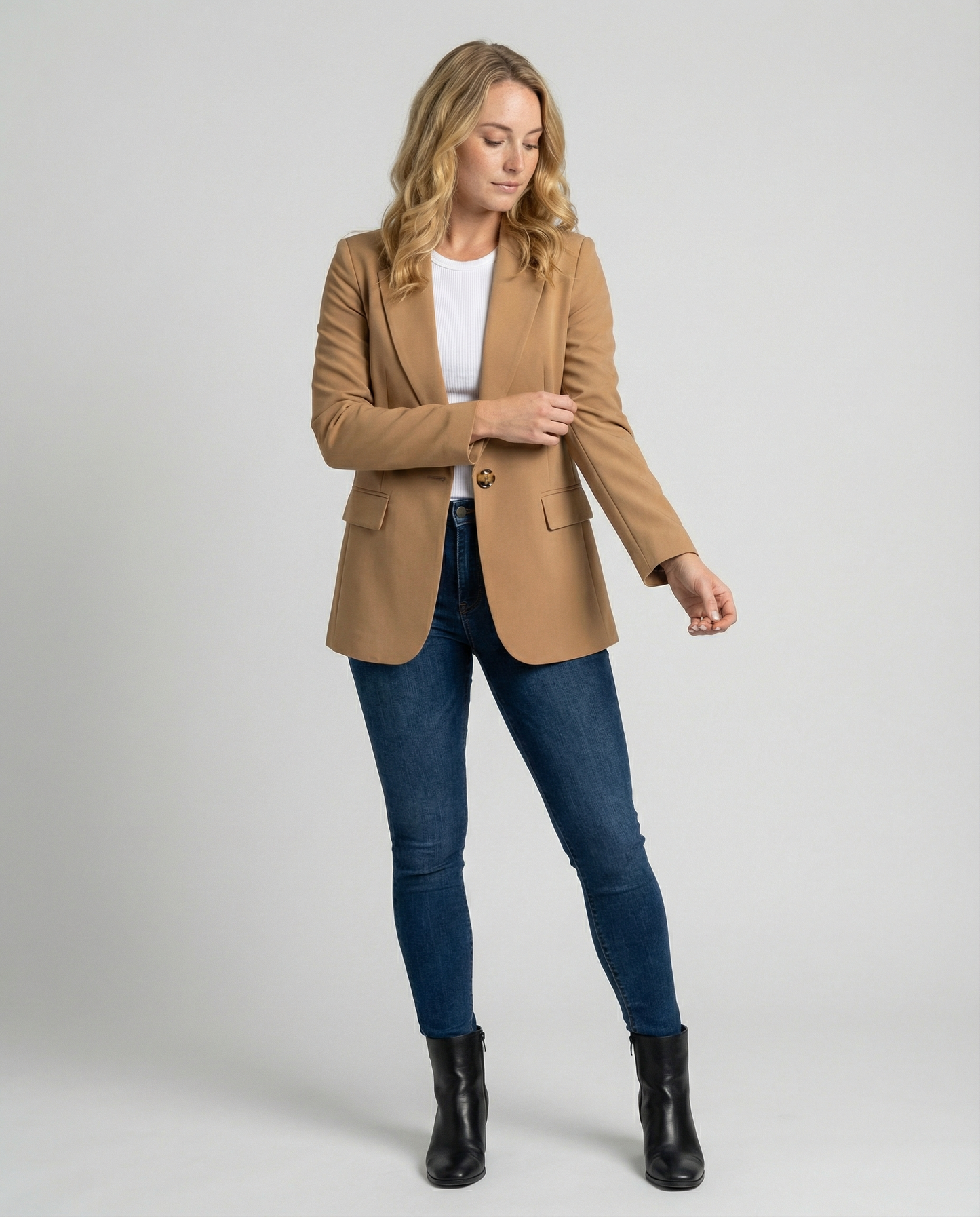 Damen Eleganter Blazer mit Perfekter Passform & Vielseitigem Stil – Bild 5 von 10