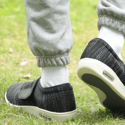 Breite Orthopädische Schuhe für Diabetiker – Bild 2 von 13