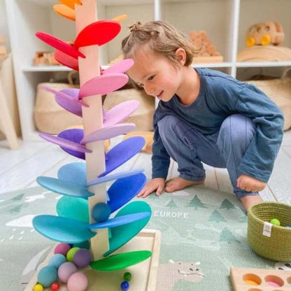 Interaktiver Regenbogen-Murmelturm für Kinder – Bild 5 von 7