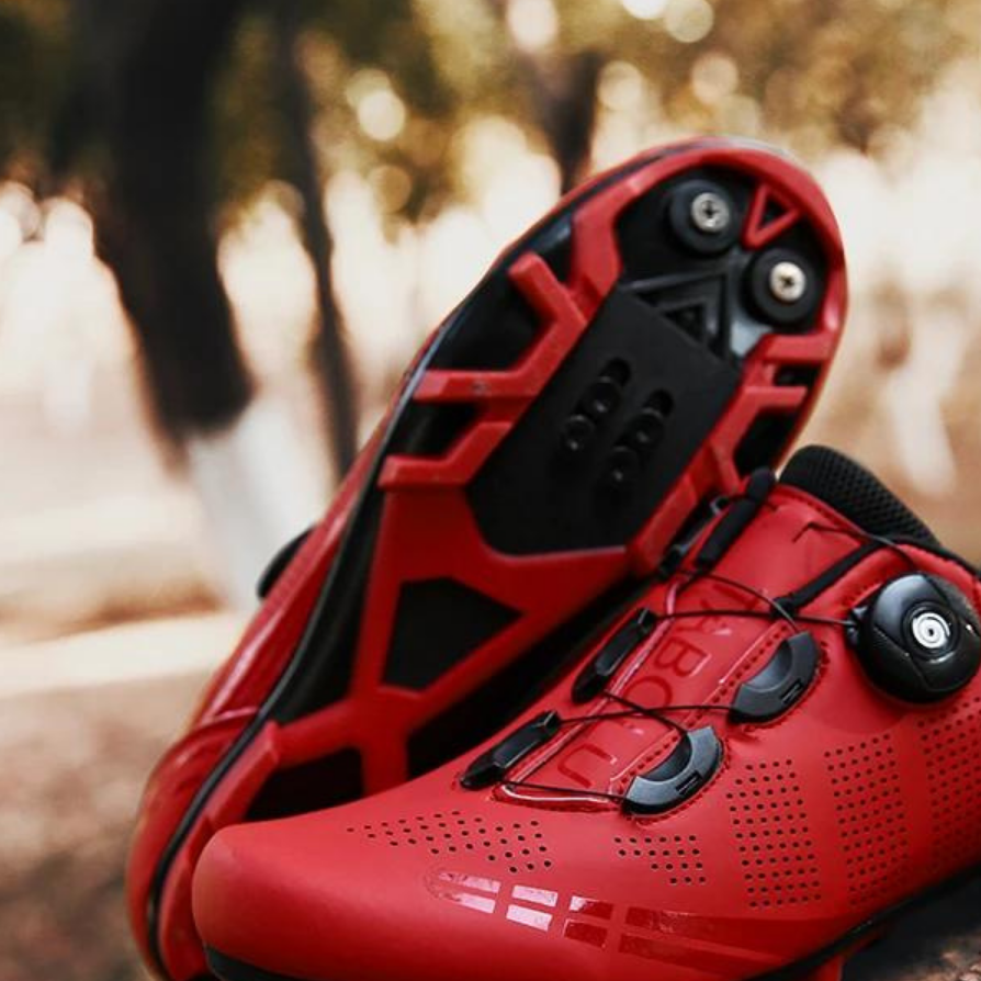 Orthopädische Fahrradschuhe - Vorderansicht