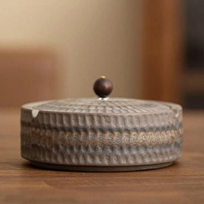 Aschenbecher mit Deckel – Pelanva – Ansicht 7