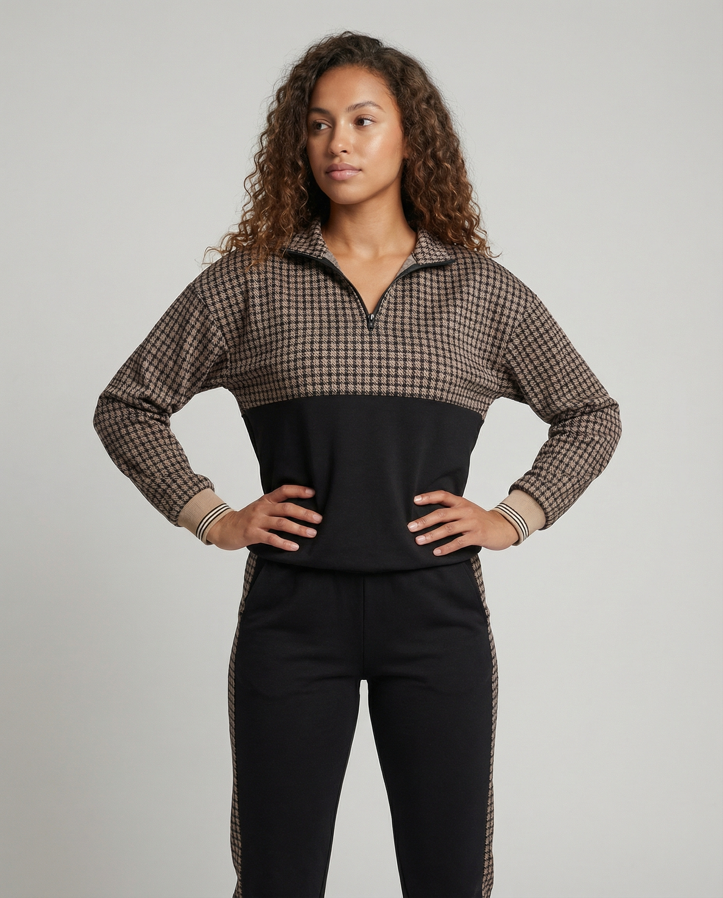Jogginganzug Damen Detailansicht – Pelanva