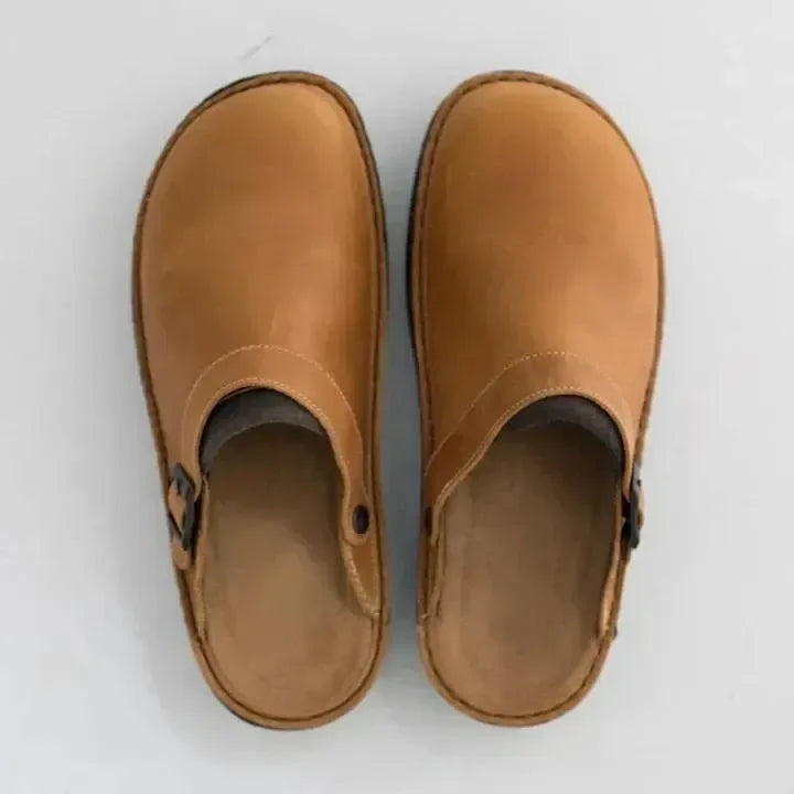 Leder Clogs Herren Nahaufnahme – Pelanva
