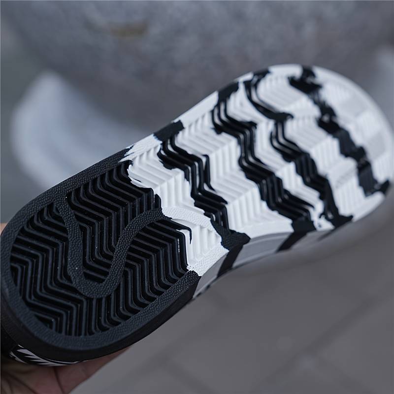 Bunter Low-Top-Sneaker mit Grafikdruck – Pelanva – Ansicht 7