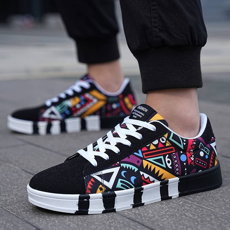 Bunter Low-Top-Sneaker mit Grafikdruck – Pelanva – Ansicht 8
