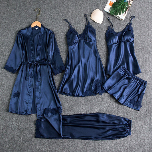 Luxuriöses Pyjama-Set – Wäsche