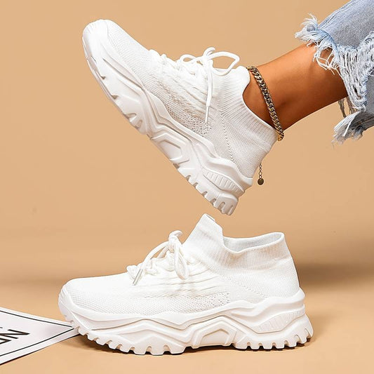 Orthopädische Schuhe mit zusätzlicher Unterstützung für die Füße – Sneaker