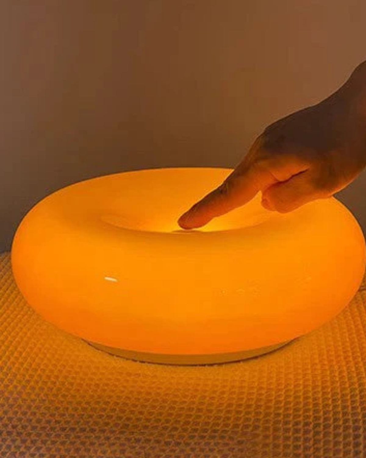 runde tischlampe donutform sanftem led – Pelanva – Ansicht 3