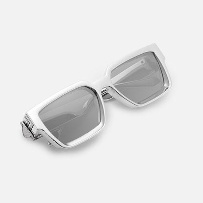 Sonnenbrille – 13