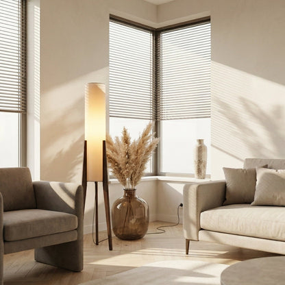 Stehlampe Holz – Pelanva – Ansicht 4