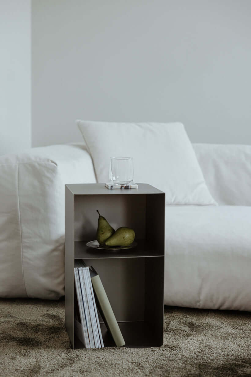 Tisch – 9
