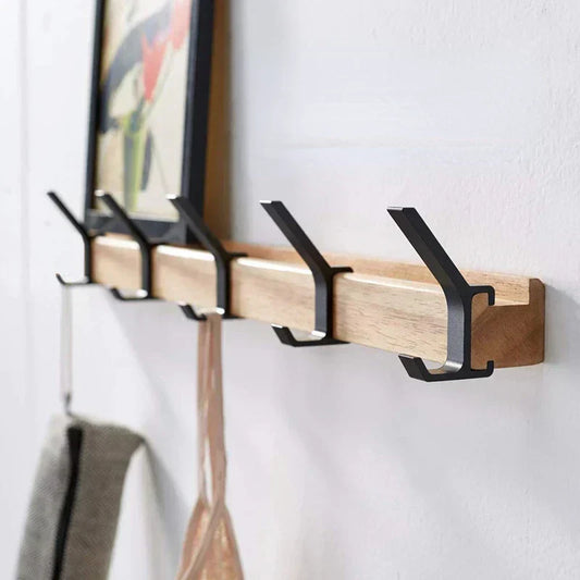 Moderne Wandgarderobe aus Holz mit Haken – Pelanva – Ansicht 1