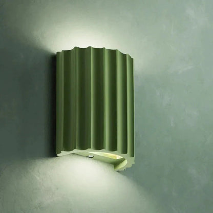 Moderne Wandleuchte mit stilvollem Design, Seitenansicht – Pelanva