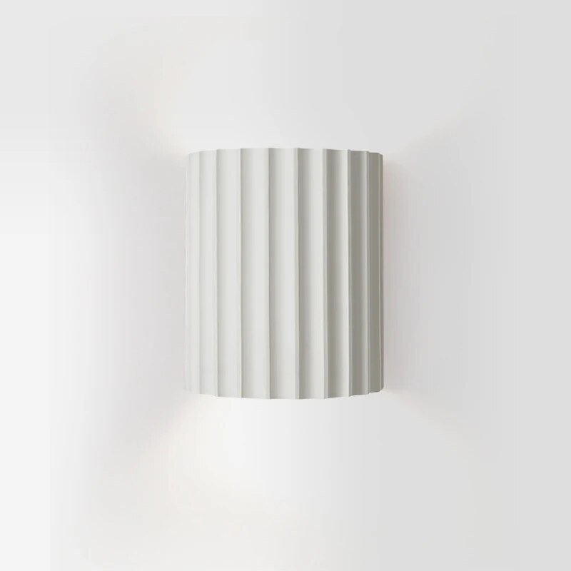 Moderne Wandleuchte mit stilvollem Design, Rückansicht – Pelanva